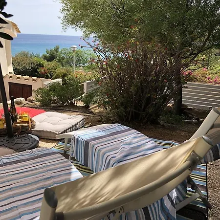 Dimore Esclusive Costa Di Villasimius Guest house
